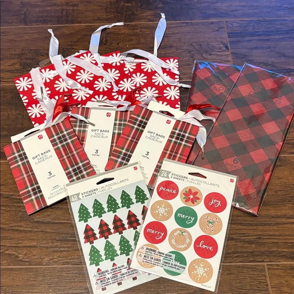 🆕American Greetings Christmas Gift Packaging, Bundle Of 16 Pieces Total